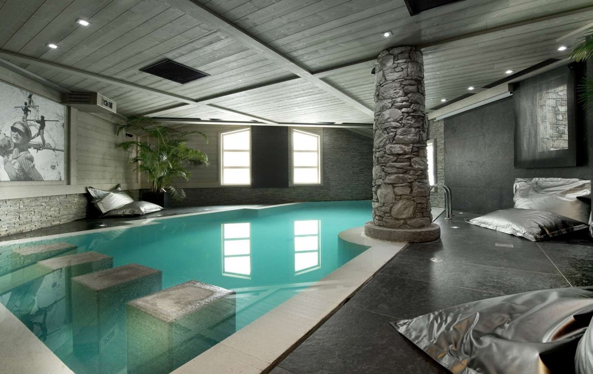Kings-avenua-val-disere-snow-chalet-childfriendly-hammam-swimming-pool-covered-parking-cinema-boot-heaters-fireplace-area-val-disere-014-9