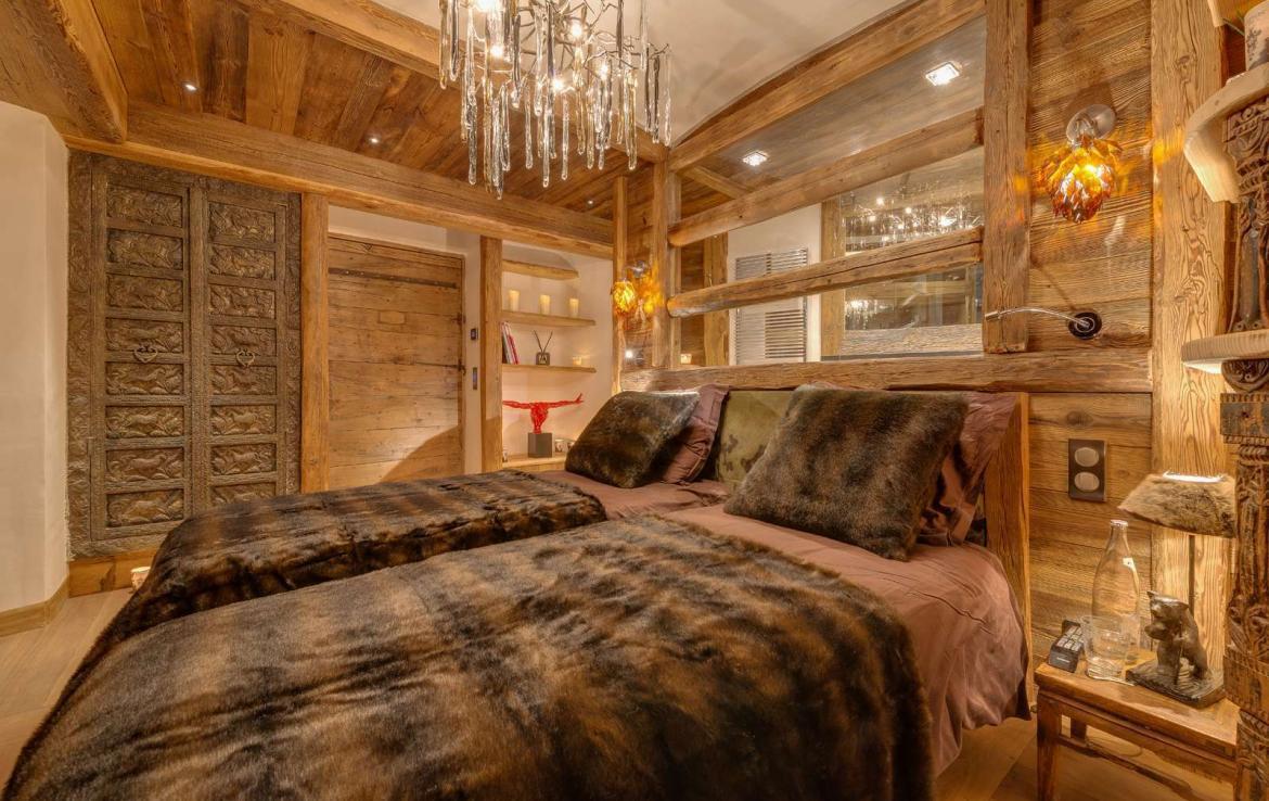 Kings-avenua-val-disere-snow-chalet-hammam-swimming-pool-childfriendly-parking-cinema-boot-heaters-fireplace-gym-wine-cellar-area-val-disere-006-15-1