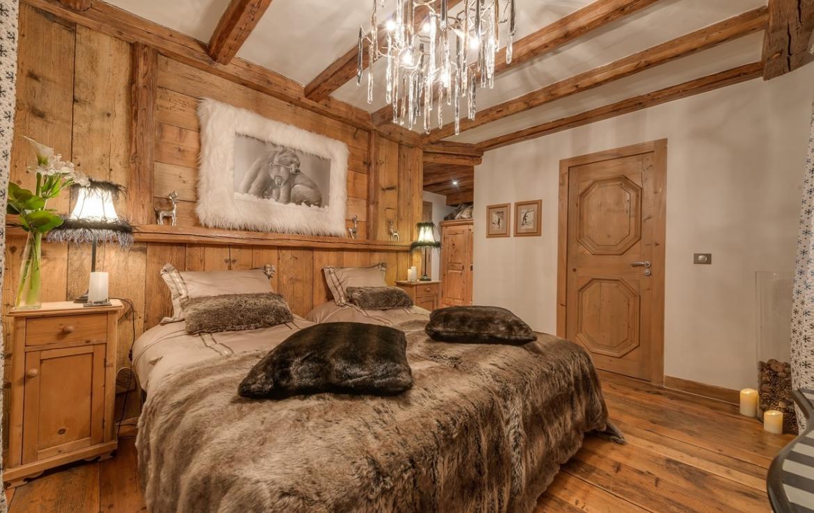 Kings-avenua-val-disere-snow-chalet-outdoor-jacuzzi-hammam-swimming-pool-childfriendly-gym-foot-heaters-fireplace-bar-massage-room-lift-area-val-disere-003-18