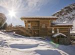 Kings-avenua-val-disere-snow-chalet-sauna-jacuzzi-hammam-childfriendly-parking-fireplace-ski-in-ski-out-wine-cellar-massage-room-area-val-disere-008-3