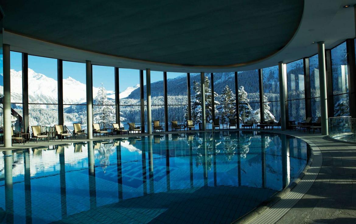 Kings-avenua-val-disere-snow-suite-wifi-satellite-childfriendly-parking-boot-heaters-fireplace-spa-area-st-mortiz-009-6