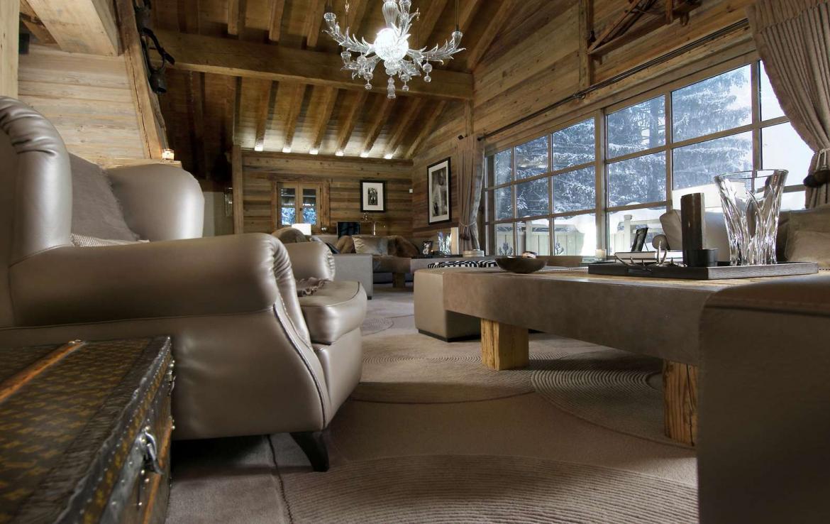 Kings-avenue-courchevel-sauna-jacuzzi-hammam-swimming-pool-childfriendly-parking-cinema-gym-boot-heaters-fireplace-lift-massage-room-area-courchevel-019-9