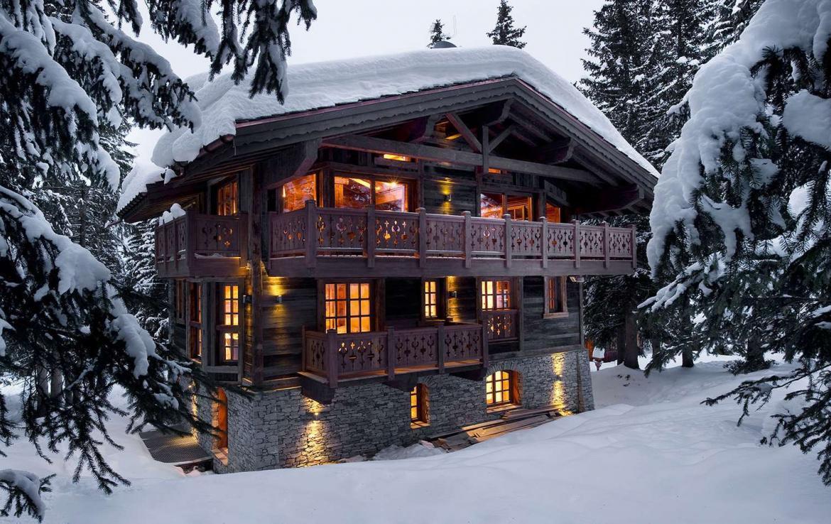 Kings-avenue-courchevel-sauna-jacuzzi-hammam-swimming-pool-childfriendly-parking-cinema-gym-boot-heaters-fireplace-ski-in-ski-out-lift-area-courchevel-021-2