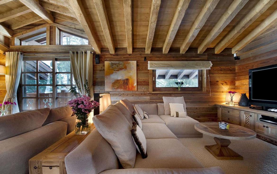 Kings-avenue-courchevel-sauna-jacuzzi-hammam-swimming-pool-childfriendly-parking-cinema-gym-boot-heaters-fireplace-ski-in-ski-out-lift-area-courchevel-021-3