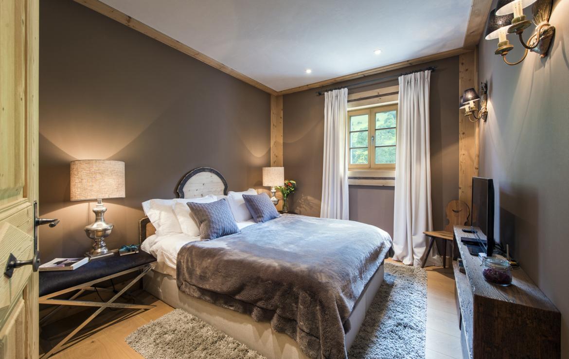 Kings-avenue-gstaad-sauna-hammam-childfriendly-parking-kids-playroom-games-room-gym-boot-heaters-fireplace-cinema-room-plunge-pool-area-gstaad-004-20