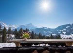 Kings-avenue-gstaad-sauna-extérieur-jacuzzi-couvert-parking-cinéma-gym-chauffages-bottes-foyer-zone-gstaad-002-3