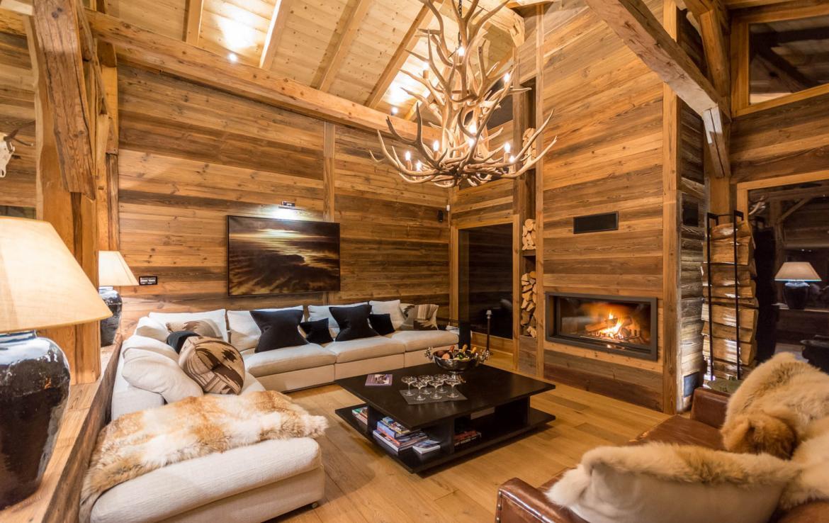 Kings-avenue-various-alpine-resorts-snow-chalet-sauna-outdoor-jacuzzi-fireplace-childfriendly-parking-les-gets-002-6