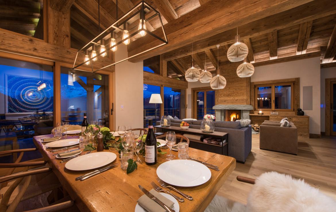 Kings-avenue-verbier-snow-chalet-childfriendly-parking-wine-cave-fireplace-018-7