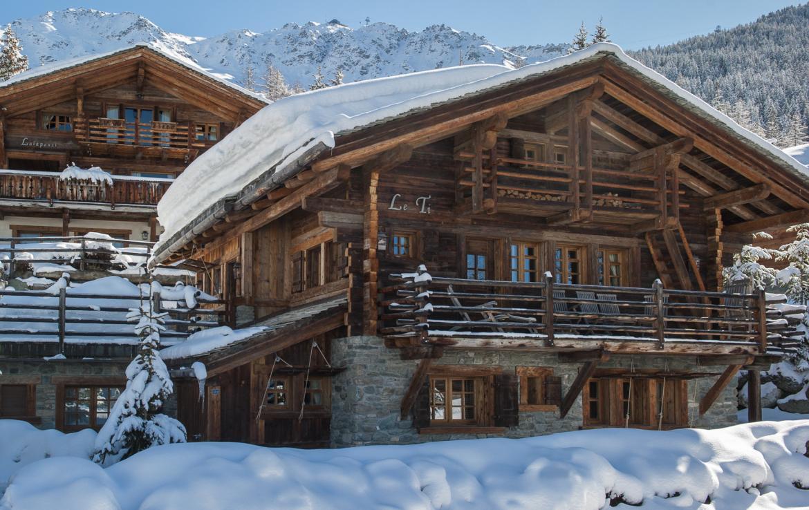 Kings-avenue-verbier-snow-chalet-outdoor-jacuzzi-childfriendly-fireplace-021-1