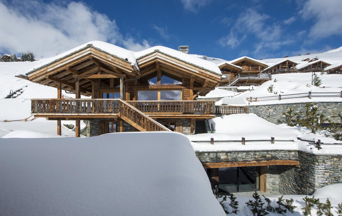 Kings-avenue-verbier-snow-chalet-suana-swimming-pool-boot-heaters-fireplace-020-20