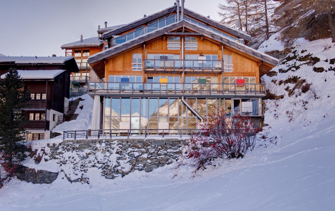 Kings-avenue-zermatt-snow-chalet-granit-private-lift-sauna-house-017-1