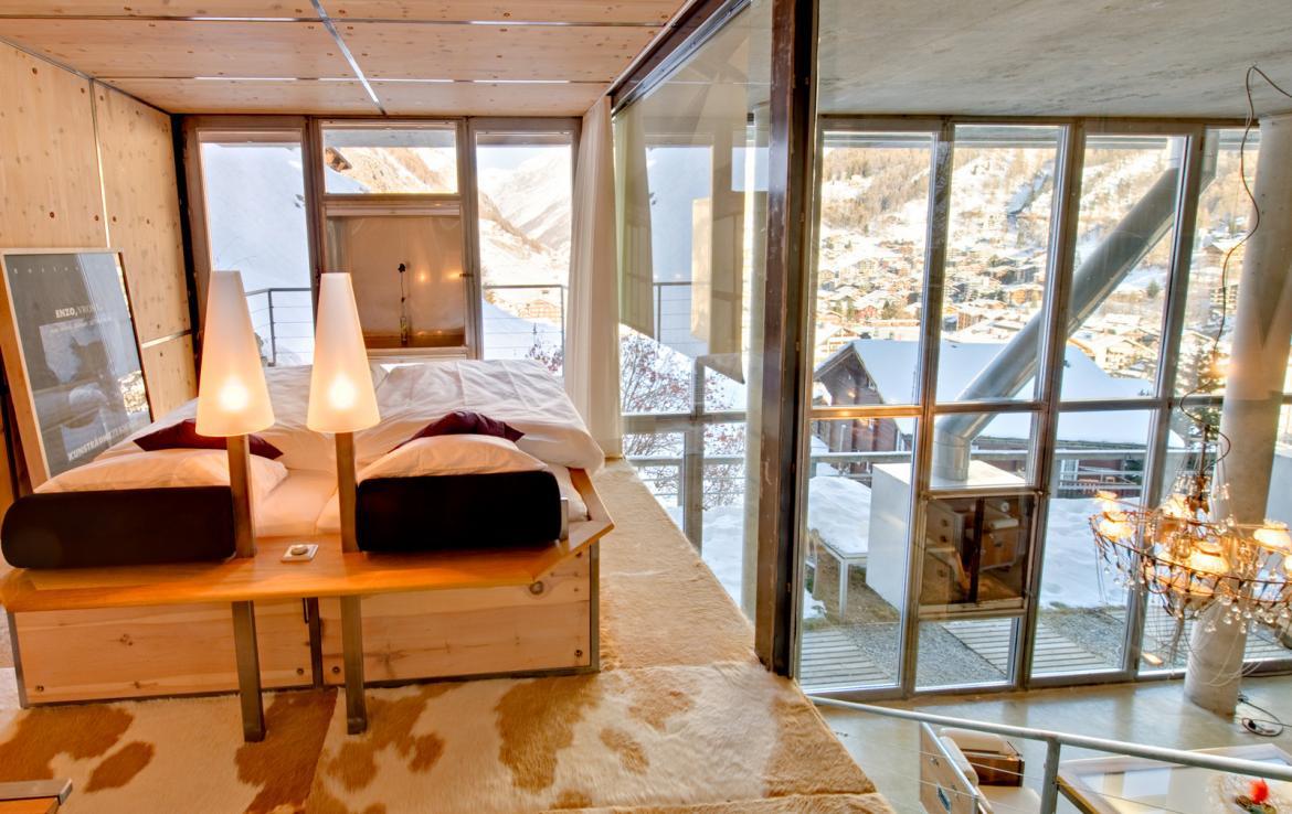 Kings-avenue-zermatt-snow-chalet-granit-private-lift-sauna-house-017-6