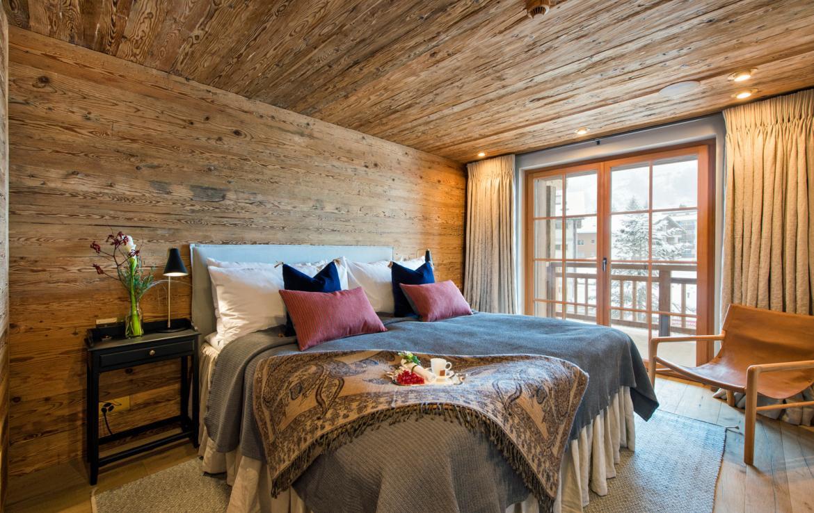 Kings-avenue-zermatt-snow-chalet-sauna-indoor-jacuzzi-fireplace-gym-ski-in-ski-out-08-22