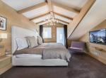 master bedroom chalet licorne courchevel