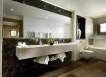 kings-avenue-luxury-chalet-courchevel-004-banheiro