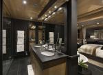 kings-avenue-luxury-chalet-courchevel-009-bedroom-with-bathroom