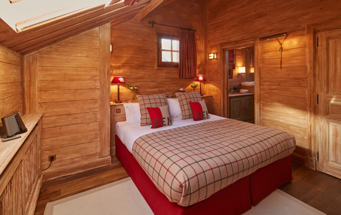 luxury-chalet-meribel-village-bedroom-2