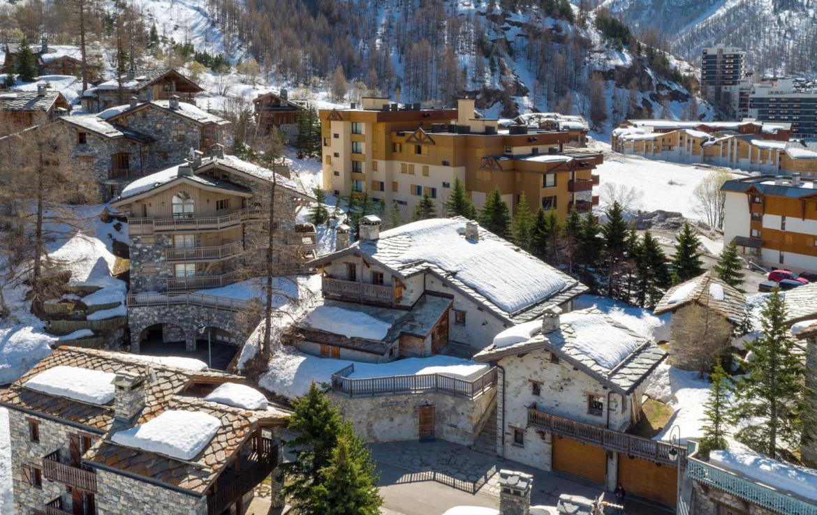 luxe-chalet-val-disere-kings-avenue